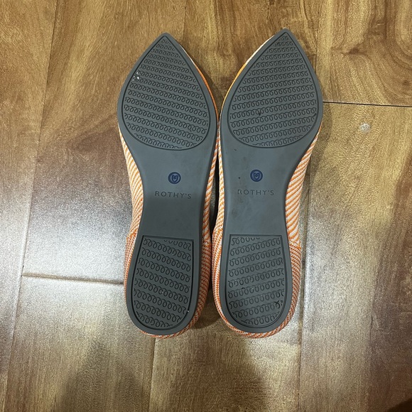 NWOT Rothys orange pointed toe flats - Picture 5 of 5